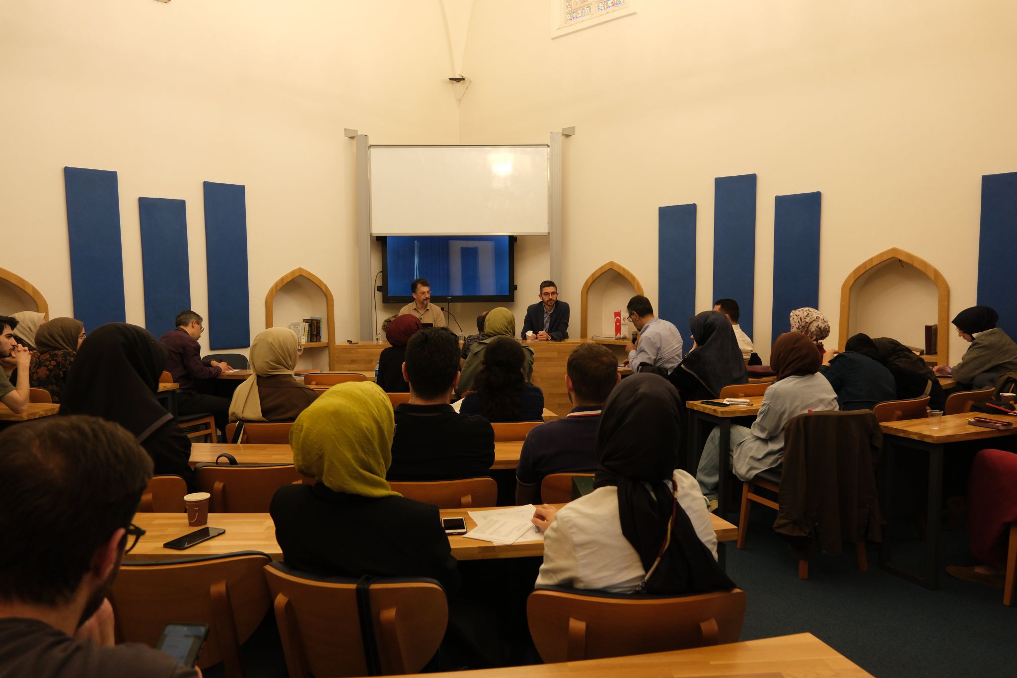 “Eğitimde Mekânın Ruhu: Kimlik, Şahsiyet ve Aidiyet” Semineri Gerçekleşti