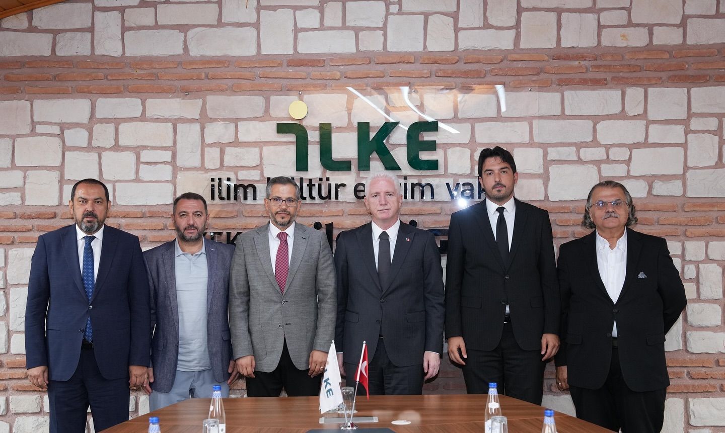 Visit to the ILKE Foundation from Istanbul Governor Davut Gül
